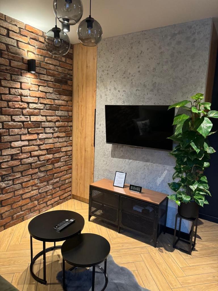 Apartment Szary Wilk - Klimatyczne Dla 2 Osob - Blisko Centrum -bezplatny Parking
